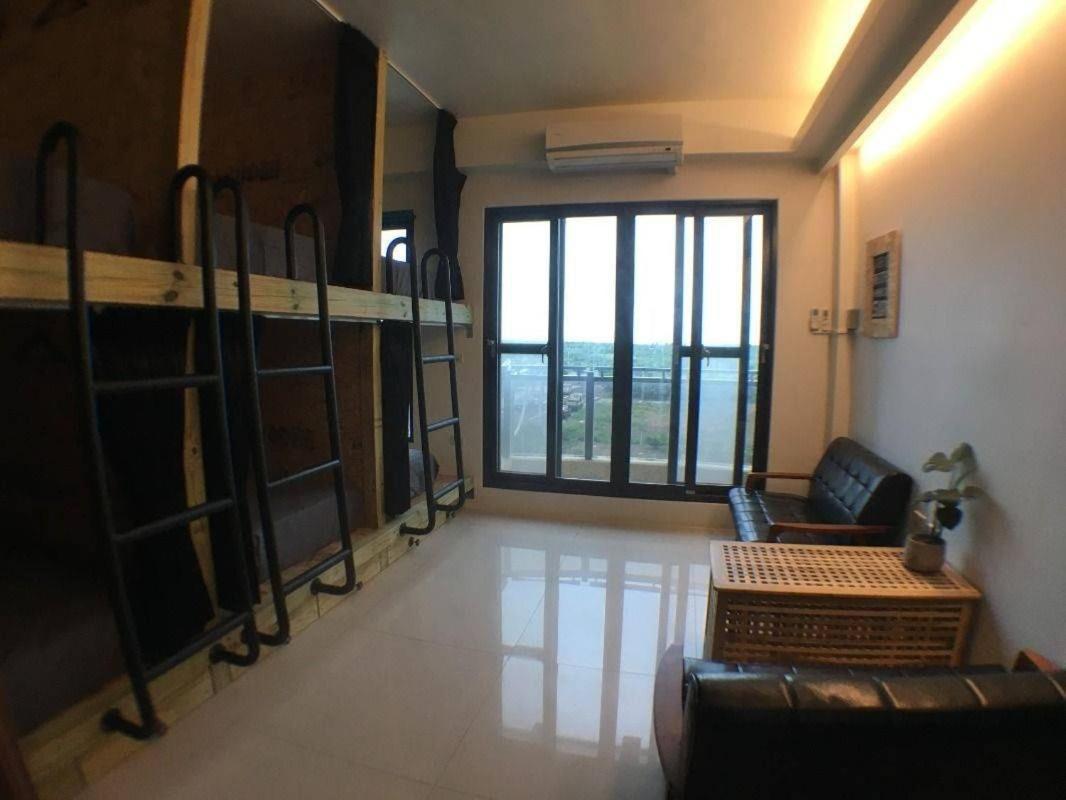 Ostello Wave Backpackers Toucheng Esterno foto